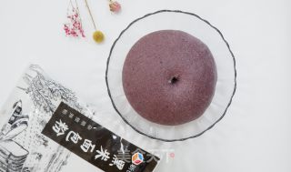 香甜柔软黑色果子面包的做法步骤：4