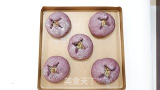 香甜柔软黑色果子面包的做法步骤：12