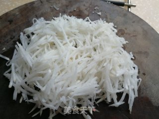 金灿灿的萝卜丝肉包子的做法步骤：5