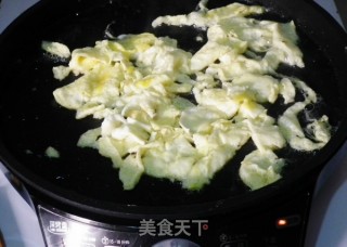 韭菜盒子的做法步骤：4