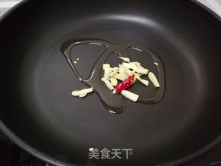 蒜蓉炒油麦菜的做法步骤：2