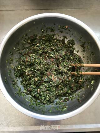 韭菜猪肉饺的做法步骤：3