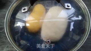 玉米馒头的做法步骤：2