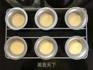 万圣蜘蛛蛋糕的做法步骤：6
