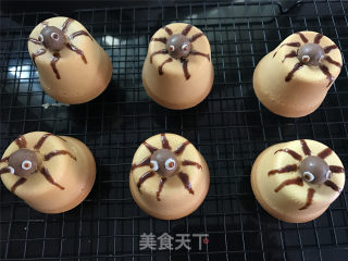 万圣蜘蛛蛋糕的做法步骤：10