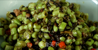橄榄菜炒四季豆的做法步骤：5