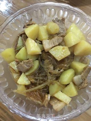 土豆猪肉炖粉条的做法步骤：13