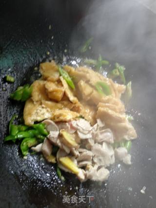 小炒油豆腐的做法步骤：7