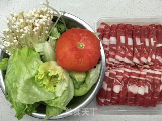 番茄肥牛的做法步骤：1