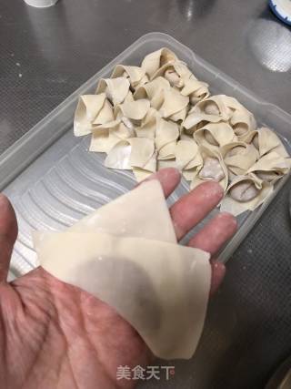 鲜肉小馄饨的做法步骤：11