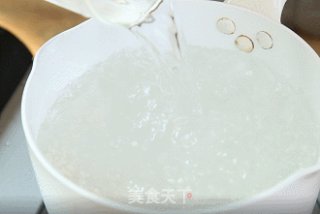 冬天最爱的鲜芋牛奶西米露，这样做最好吃的做法步骤：2