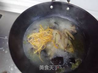 虫草鸽子汤的做法步骤：6