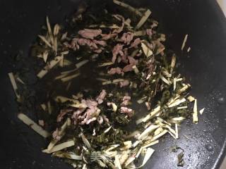 冬笋雪菜炒肉丝的做法步骤：7