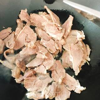 黄芽菜烧羊肉的做法步骤：4