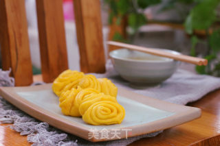 南瓜花卷的做法步骤：16