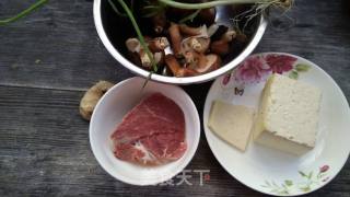 糖醋豆腐饼的做法步骤：1