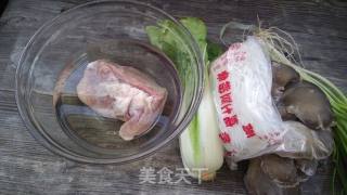清汤牛肉土豆粉的做法步骤：1