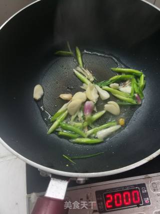 炒鸡杂的做法步骤：3