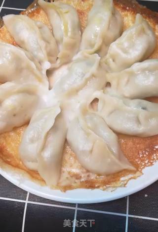 冰花煎饺的做法步骤：6