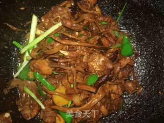 干锅鹅肉的做法步骤：9