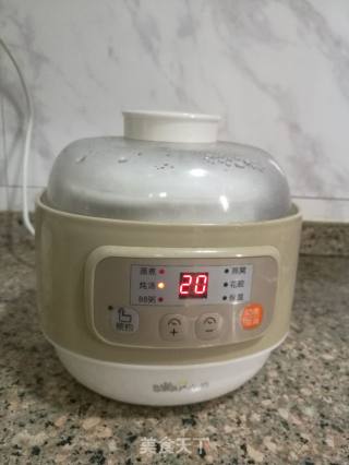西洋参炖瘦肉的做法步骤：2