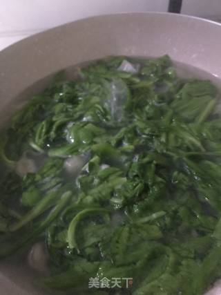 鱼饺茼蒿汤的做法步骤：5