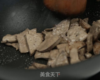 溜肝尖的做法步骤：7