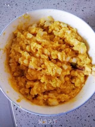 白菜烀饼的做法步骤：4
