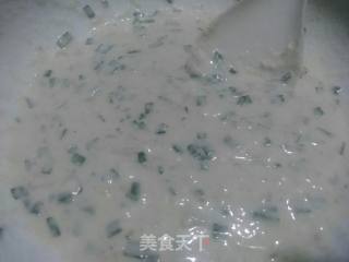 冬菇虾米煎饼的做法步骤：1