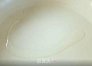 火爆全网的舒芙蕾胖松饼，竟然这么简单？的做法步骤：11