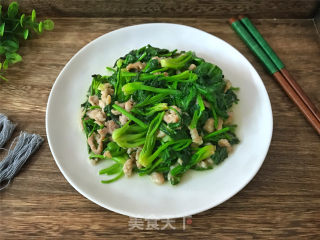 菠菜肉丝的做法步骤：8