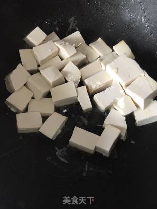 冬笋雪菜烧豆腐的做法步骤：4