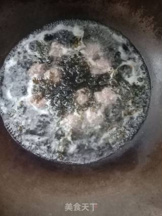 牛肉丸紫菜汤的做法步骤：8