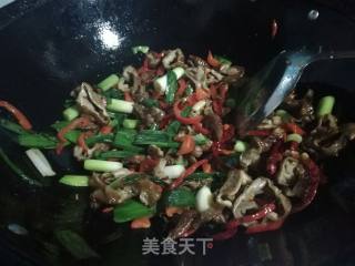 另类肥肠的做法步骤：12