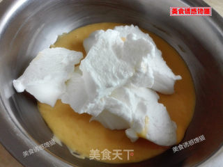 戚风杯子蛋糕的做法步骤：5