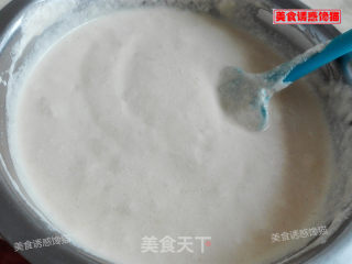 戚风杯子蛋糕的做法步骤：6