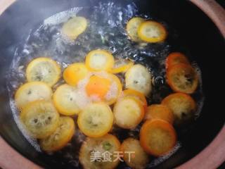 金桔红茶的做法步骤：5