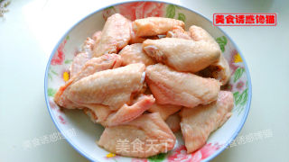 冰糖鸡翅的做法步骤：2