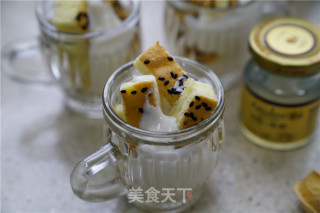 燕窝蛋糕杯的做法步骤：3