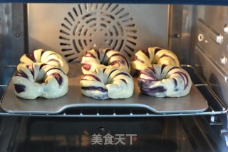 紫薯面包圈的做法步骤：13