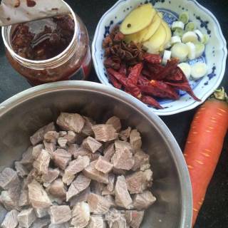 红烧牛肉面的做法步骤：4