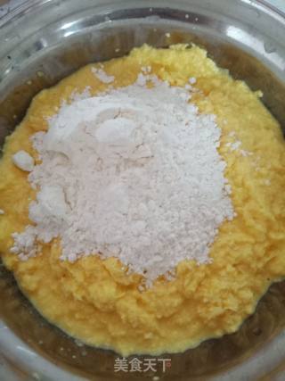 玉米饼的做法步骤：4