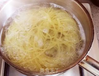 豆豉意面的做法步骤：1
