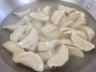 暖心美食  白菜猪肉饺的做法步骤：9