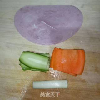 火腿蛋卷的做法步骤：1