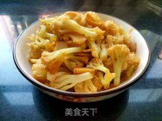 黄豆酱爆花菜的做法步骤：7