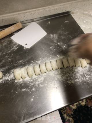 蒸饺的做法步骤：6