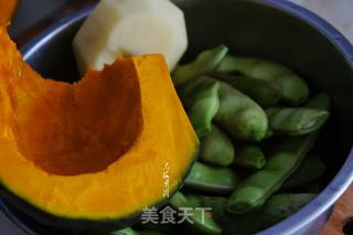 倭瓜土豆炖豆角的做法步骤：1