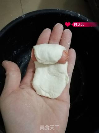 火腿肠包的做法步骤：6