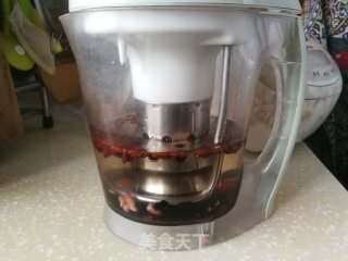 红枣枸杞黑豆豆浆的做法步骤：4